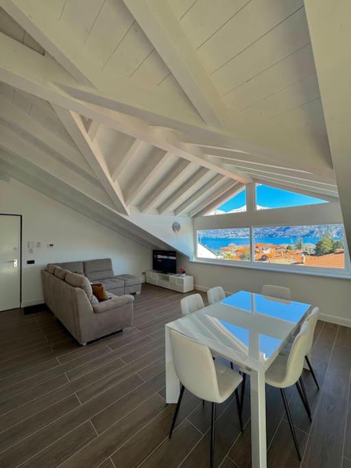 Apt. Aries - Penthouse Menaggio Dış mekan fotoğraf